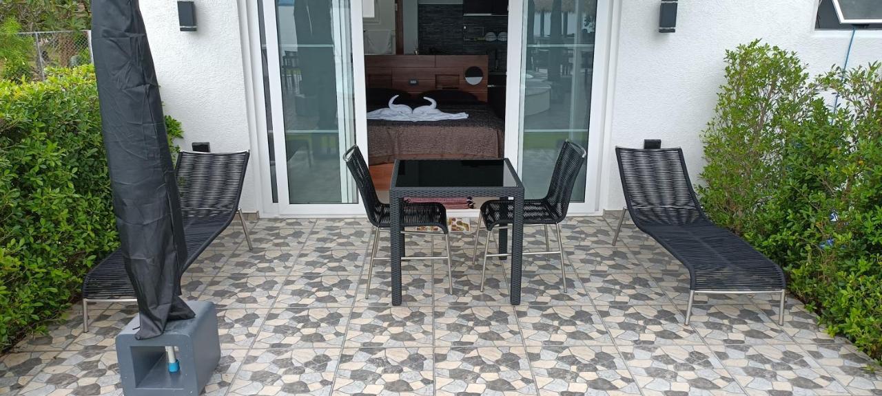 Ganze Villa Beachfront-Pool-Villa-Apartment Koh Chang Dış mekan fotoğraf